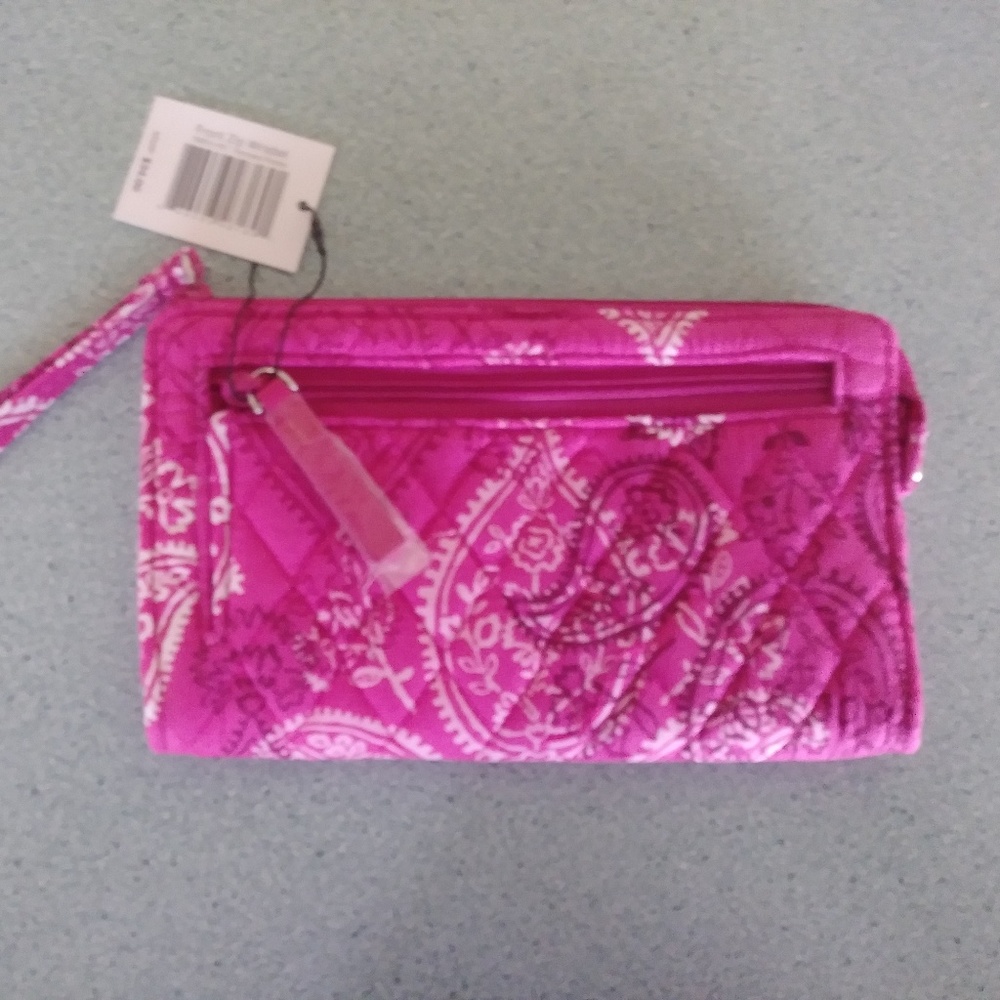 Vera Bradley Front Zip Wristlet in Stamped Paisley